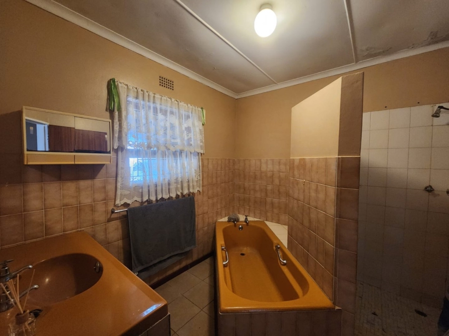 3 Bedroom Property for Sale in Delvillepark Western Cape